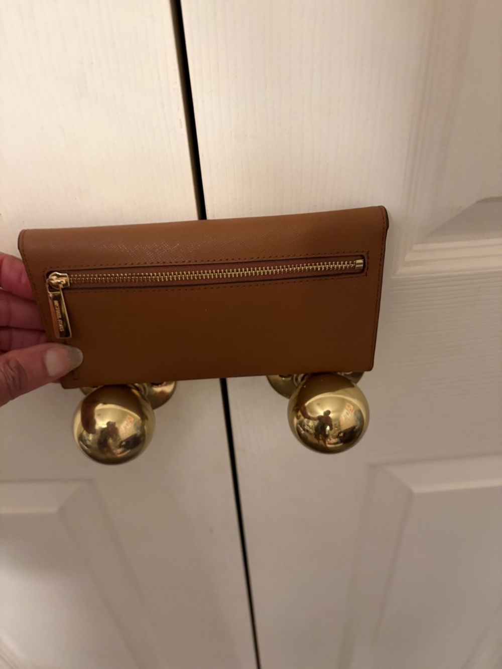 Michael Kors Tan Leather Clutch Wallet - Picture 2 of 3